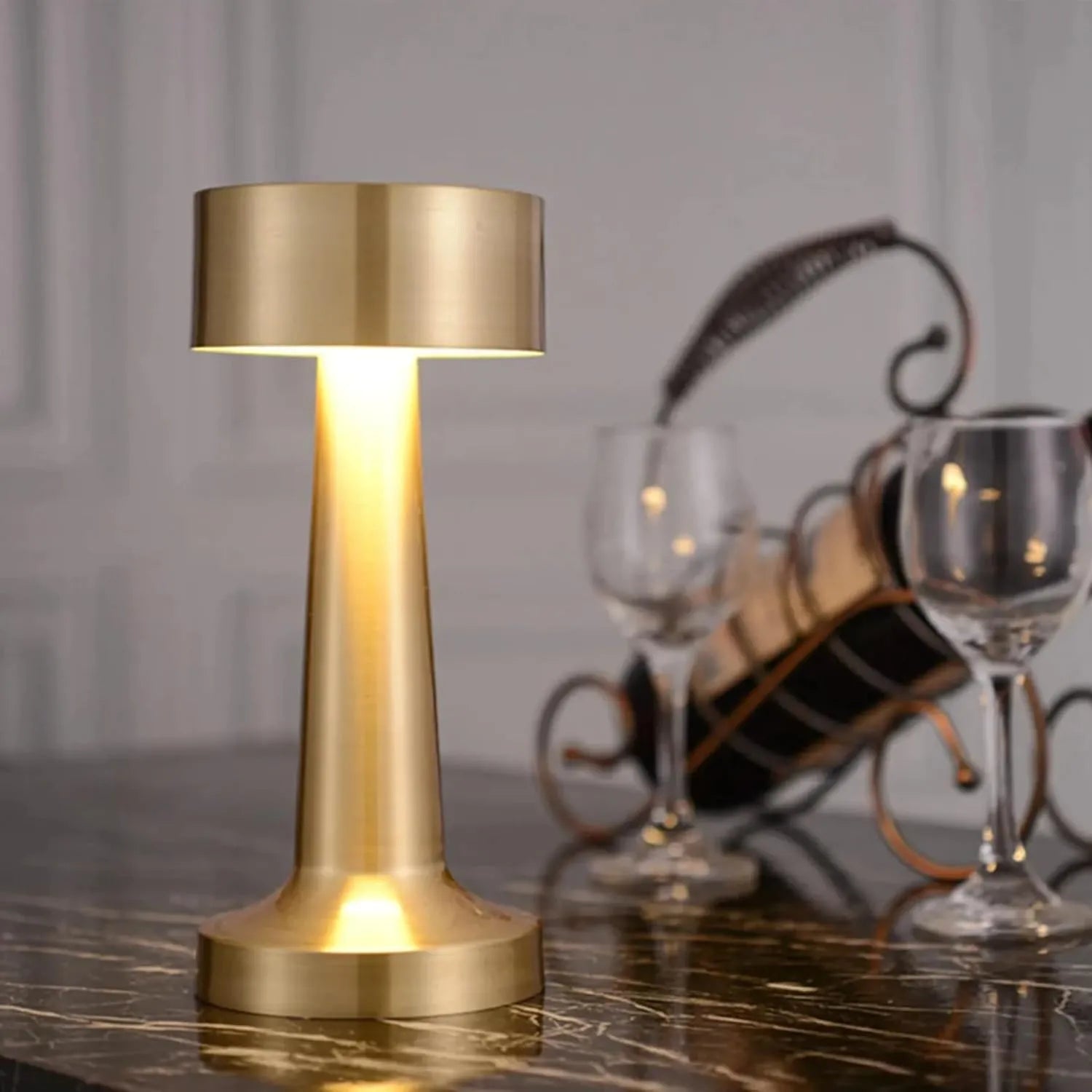 Brass Lamp – Nova