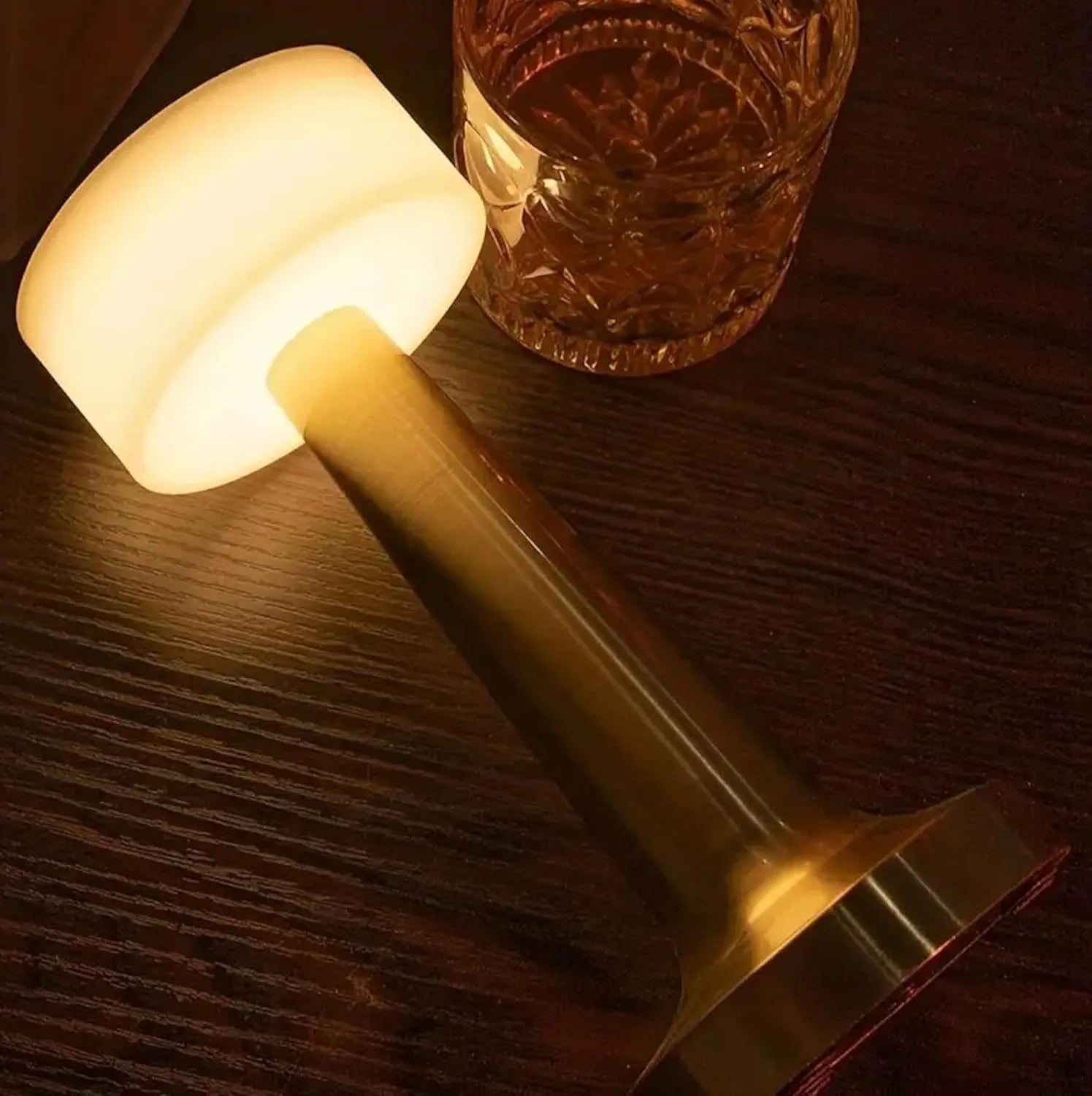 Brass Lamp – Nova
