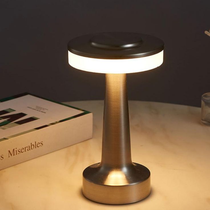 Brass Lamp – Aura