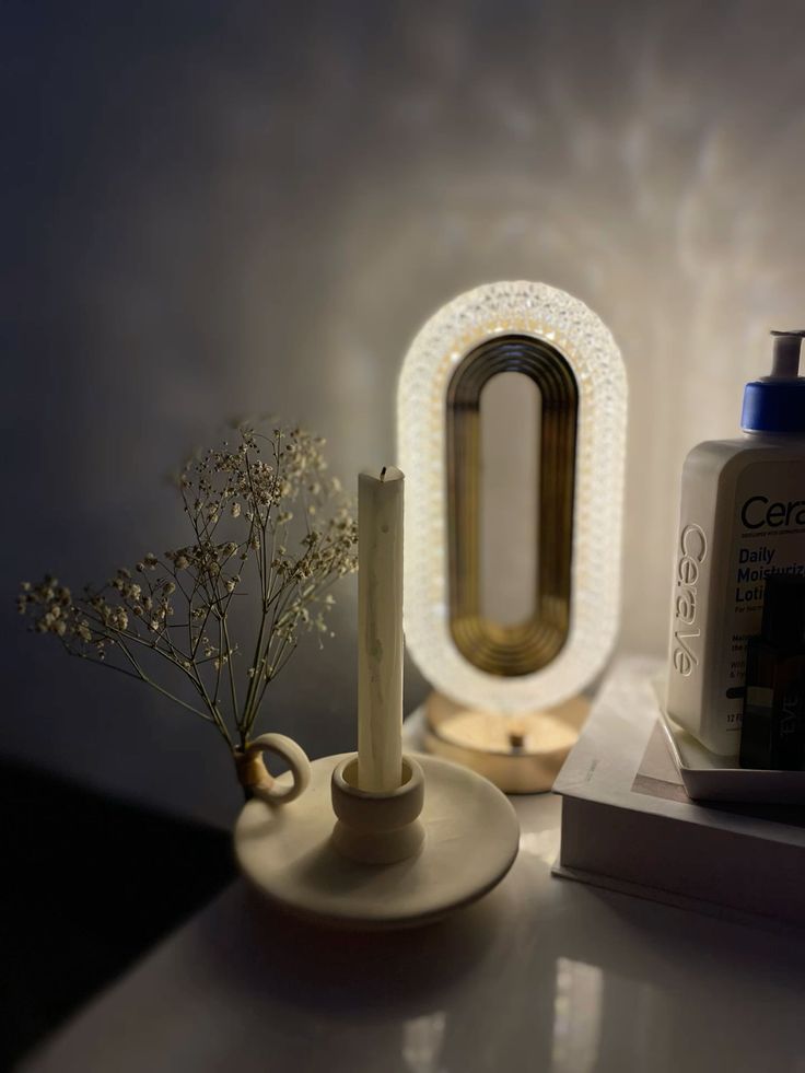 Oval Crystal Lamp